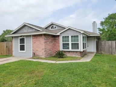 Main picture of 15814 Murrelet Ct