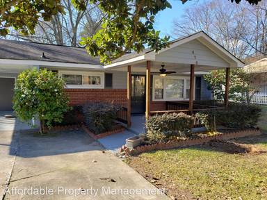 Main picture of 472 Denham St