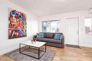 Main picture of 4400 NE 20th Ave