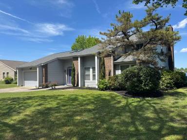 Main picture of 1572 Lake Christopher Dr