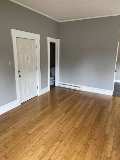 Main picture of 312 S Washington St