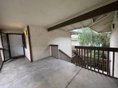 Main picture of 2416 Shadow Ln