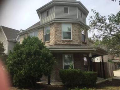 Main picture of 18 Holt St