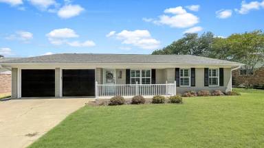 Main picture of 3507 Midwest Dr