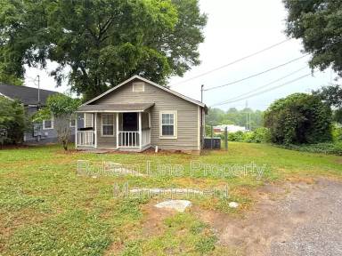 Main picture of 1404 N York St