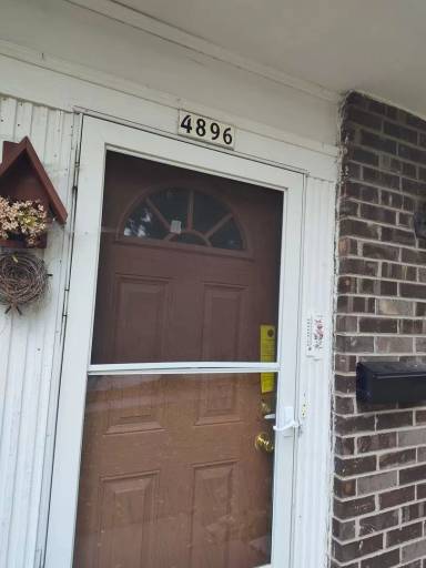 Main picture of 4896 N 106th St