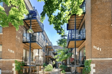 Main picture of 1137 W Grace St