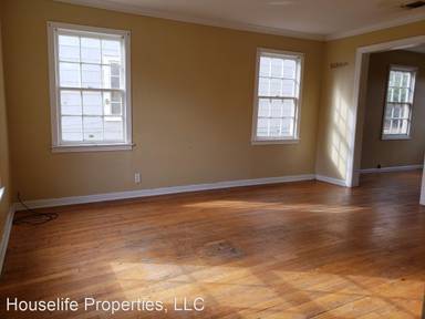 Main picture of 112 E Olive St