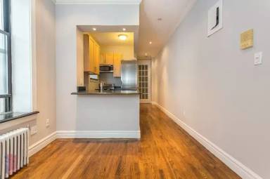Main picture of 20 Prince St