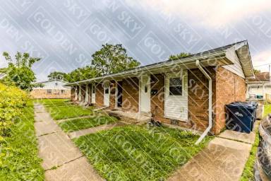 Main picture of 2404 State St