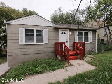 Main picture of 9808 E 9th St S