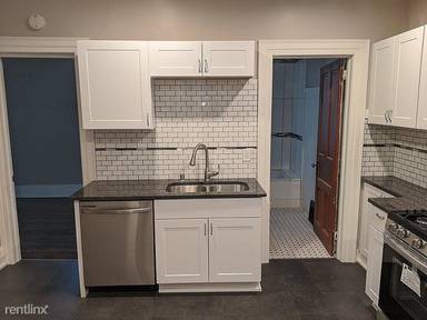 Main picture of 2559 S Brisbane Ave