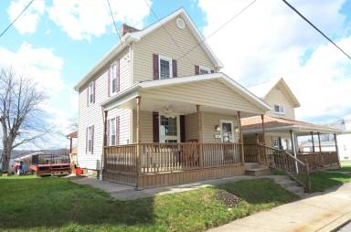 Main picture of 110 5th Ave