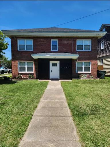 Main picture of 9537 Granby St