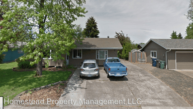 Main picture of 444 Maria Ave W