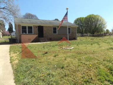 Main picture of 2000 Old Church Rd