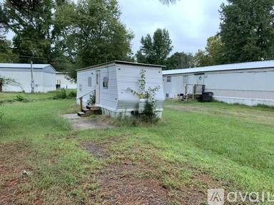Main picture of Lakeside Estates