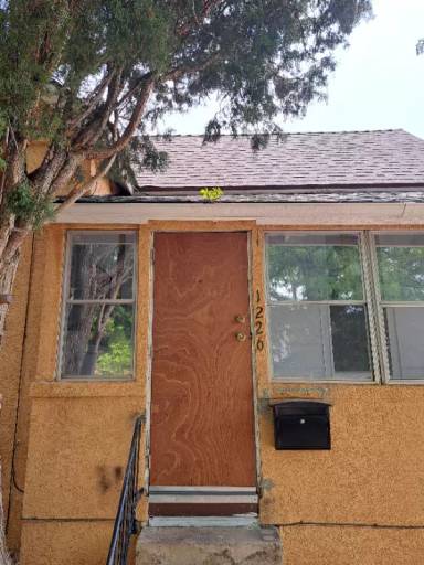 Main picture of 1226 N Greenwood St
