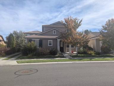 Main picture of 10566 Crystal Bay Dr