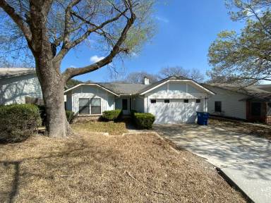 Main picture of 8719 Ridge Moon Dr