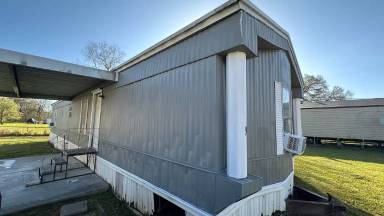 Main picture of 840 Jenkins Rd