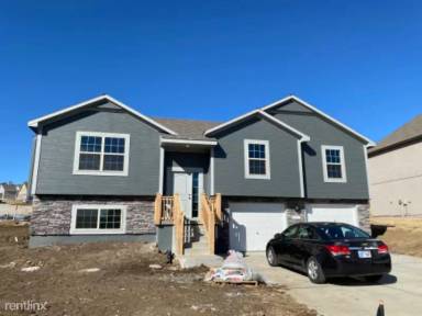 Main picture of 9927 Webster Cir