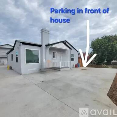 Main picture of 5782 Cumberland St