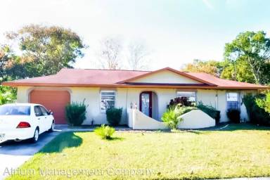 Main picture of 613 Larry Dr