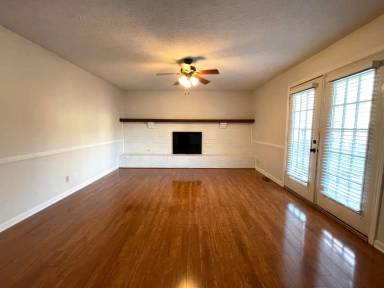 Main picture of 12003 Corbin Dr