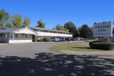 Main picture of 10 Belchertown Rd