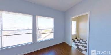 Main picture of 4367 Oakwood Ave