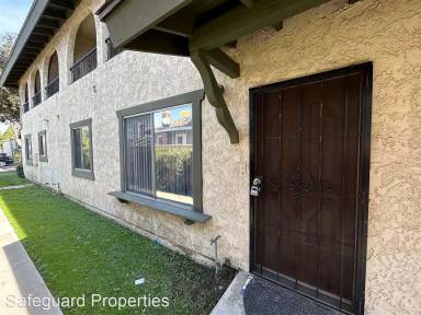 Main picture of 9616 Laurel St