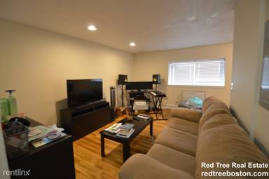 Main picture of 1711 Commonwealth Ave