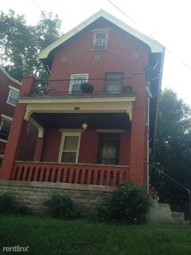 Main picture of 4138 Jerome Ave