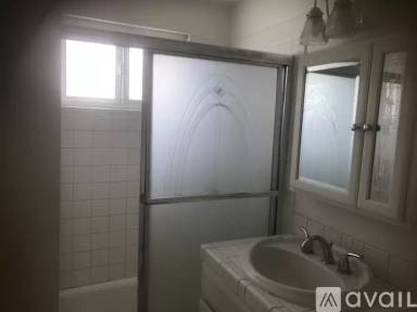Main picture of 1518 S Jenifer Ave