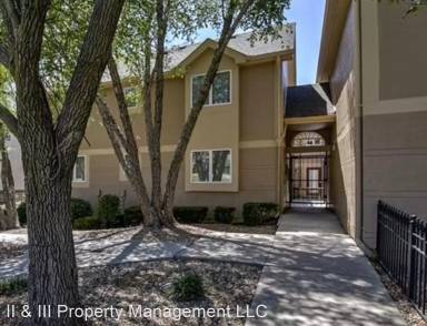 Main picture of 4320 Belleview Ave