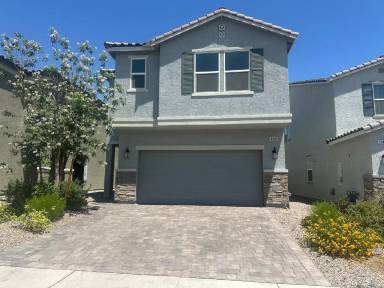 Main picture of 6988 Sylmar Ave
