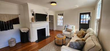 Main picture of 300 Rice St