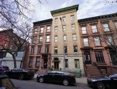Main picture of 25 W 123rd St