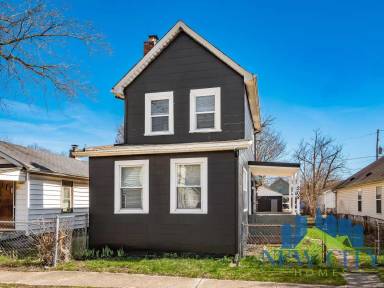 Main picture of 208 Stevens Ave
