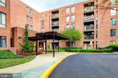 Main picture of 6711 Park Heights Ave