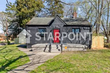 Main picture of 1109 Maryland St