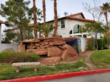 Main picture of 8735 Villa Ariel Ln
