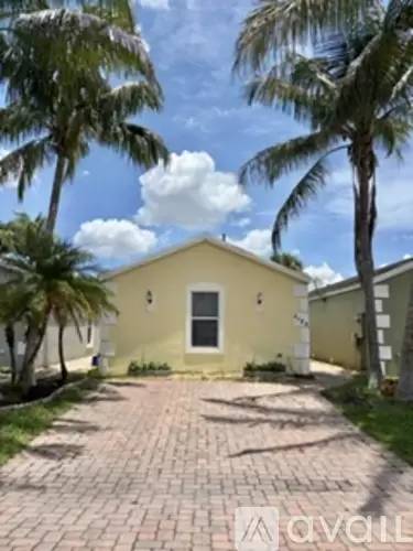 Main picture of 3125 Shelby Way