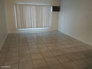 Main picture of 11057 Ferina St