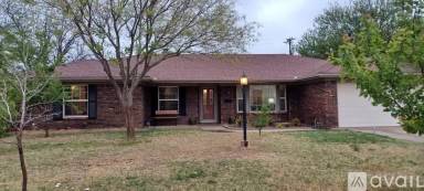 Main picture of 6712 Gainsborough Rd