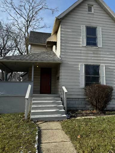 Main picture of 516 Washington Ave