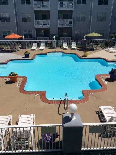 Main picture of 620 Shoreham Ct
