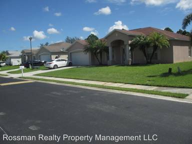 Main picture of 2632 Nature Pointe Loop