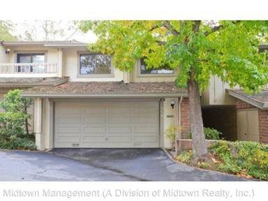 Main picture of 584 Sand Hill Cir